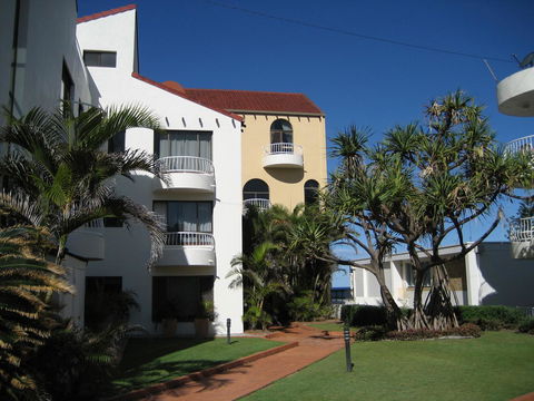 Mykonos Apartments - Darwin Holiday 0