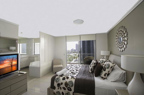 Trilogy Surfers Paradise - Darwin Holiday 15