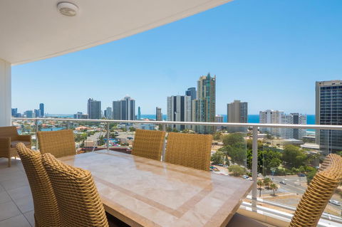 Trilogy Surfers Paradise - Darwin Holiday 18