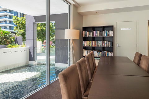 Trilogy Surfers Paradise - Darwin Holiday 8