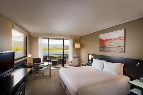 Hilton Cairns - Darwin Holiday 7