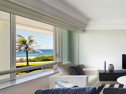 Sheraton Grand Mirage Resort Gold Coast - Darwin Holiday 12