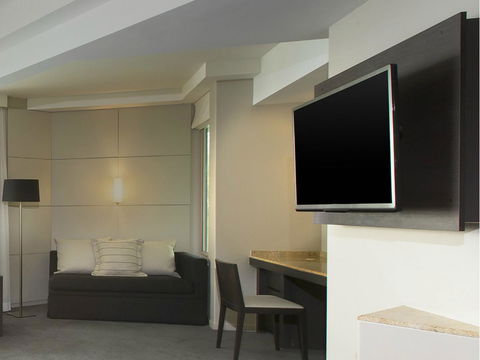 Sheraton Grand Mirage Resort Gold Coast - Darwin Holiday 16