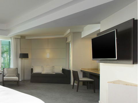 Sheraton Grand Mirage Resort Gold Coast - Darwin Holiday 7