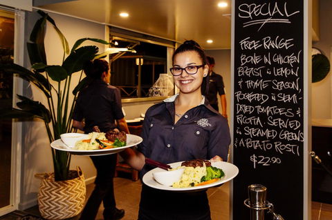 Shamrock Gardens Motel - Darwin Holiday 8