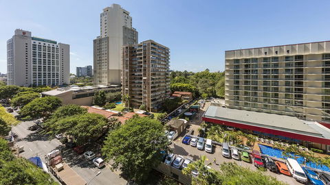 Apartments @ 212 Margaret - Darwin Holiday 1