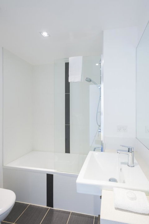 Eastwood Apartments - Darwin Holiday 13