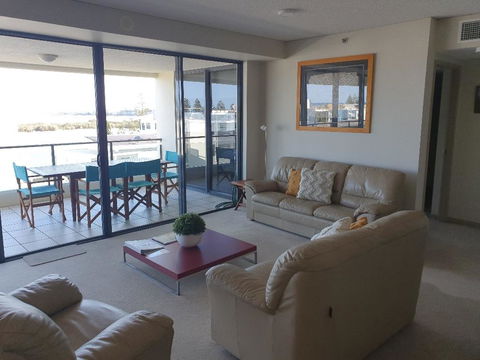 The Waterford Prestige Apartments - Darwin Holiday 1