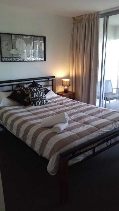 Maroochy Sands Holiday Apartments - Darwin Holiday 11