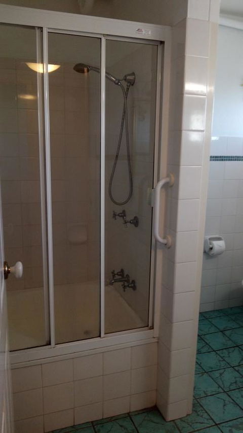 Maroochy Sands Holiday Apartments - Darwin Holiday 8