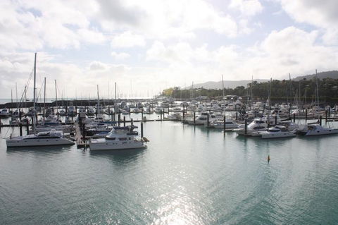 Private Seaview Apartment At Peninsula - Airlie Beach - Darwin Holiday 10