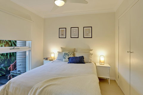 The Pod - Darwin Holiday 11