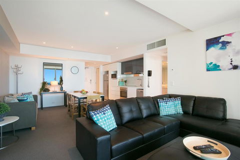 Coastal Views 11403 - Darwin Holiday 3