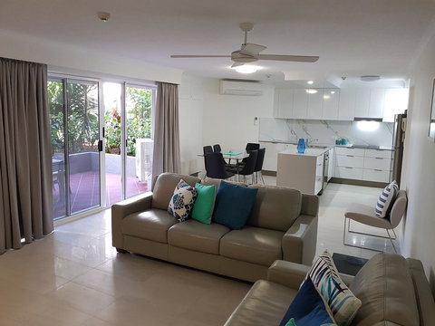 Markham Court - Darwin Holiday 11