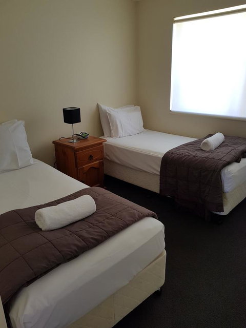 Markham Court - Darwin Holiday 15