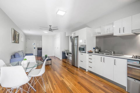 Essence Apartments Chermside - Darwin Holiday 11