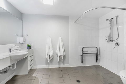 Essence Apartments Chermside - Darwin Holiday 8