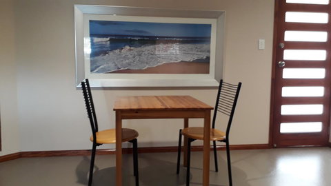 Private Apartment With Scenic Gardens - Darwin Holiday 8