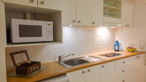 Martinique On Macrossan - Darwin Holiday 5