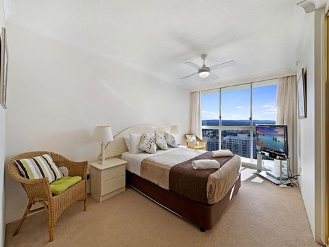 Surf 150 - Darwin Holiday 24