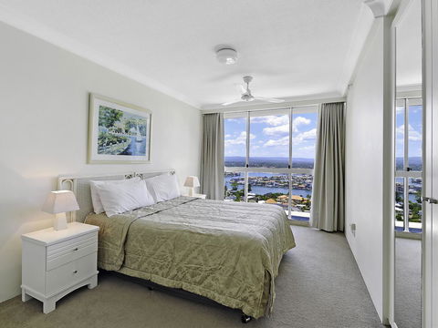 Surf 150 - Darwin Holiday 18