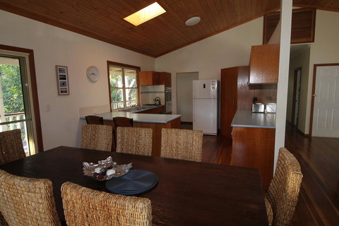 Kiarabilli - Darwin Holiday 3