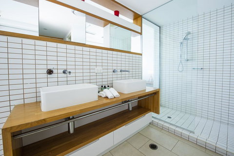 1 Bright Point Apartment 5301 - Darwin Holiday 4