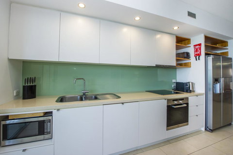 1 Bright Point Apartment 5301 - Darwin Holiday 2