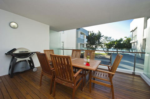 Maggies Beachfront Apartment 7 - Darwin Holiday 11