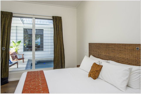 Reflections Emerald Villa 1 - Darwin Holiday 3