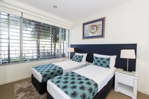 Peppers Blue On Blue - Darwin Holiday 8