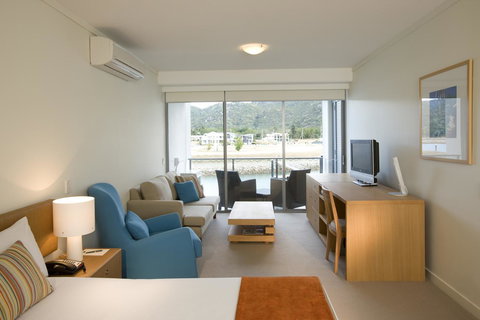 Peppers Blue On Blue - Darwin Holiday 18