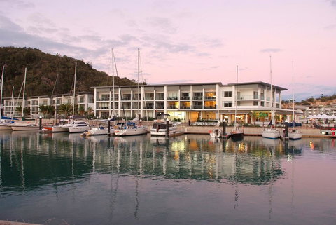 Peppers Blue On Blue - Darwin Holiday 33