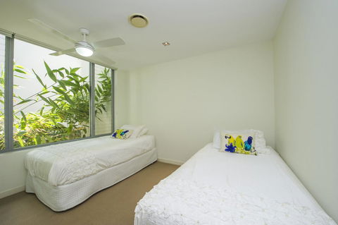 Blue On Blue Apartment 912 - Darwin Holiday 16