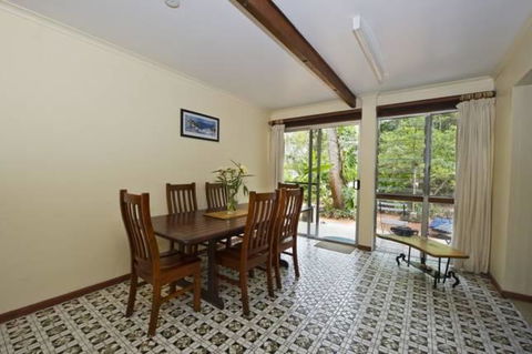 Magnetic Island Holiday House - Darwin Holiday 6