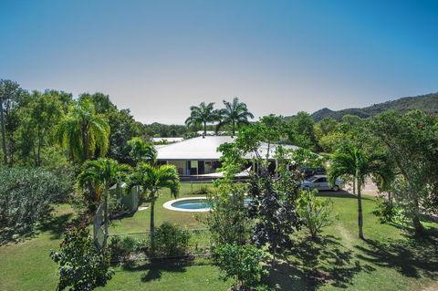 Magnetic Island Bed And Breakfast - Darwin Holiday 1