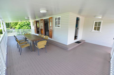Island Adventure Holiday House - Darwin Holiday 16