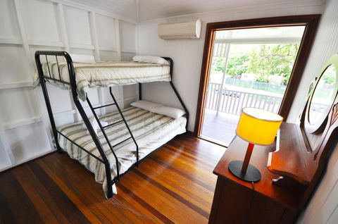 Island Adventure Holiday House - Darwin Holiday 14