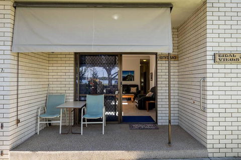 Keith\'s Place, 1 Of The 3 Most Popular Units On Bribie - Darwin Holiday 19