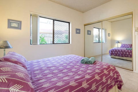 Keith\'s Place, 1 Of The 3 Most Popular Units On Bribie - Darwin Holiday 11