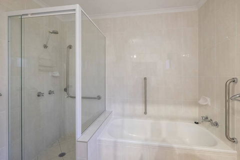 Keith\'s Place, 1 Of The 3 Most Popular Units On Bribie - Darwin Holiday 16