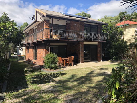 Bribie Beach House - Darwin Holiday 5