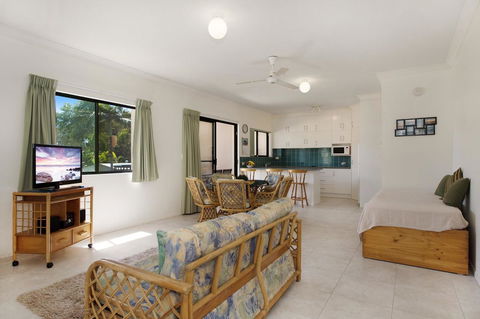 Quiet Location Across From Waterfront - South Esp, Bongaree - Darwin Holiday 12