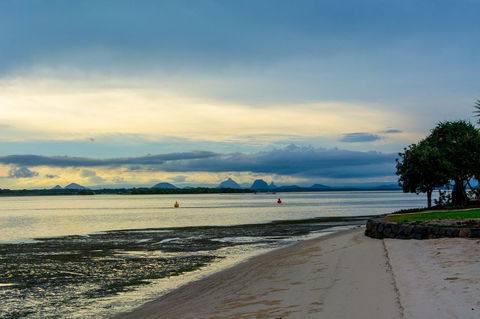 Quiet Location Across From Waterfront - South Esp, Bongaree - Darwin Holiday 1