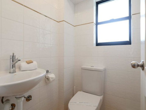 Mooloomba Five - Darwin Holiday 1