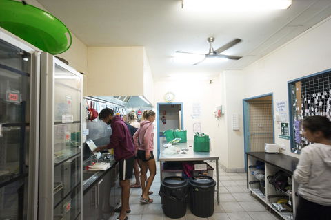 Manta Lodge YHA & Scuba Centre - Darwin Holiday 6
