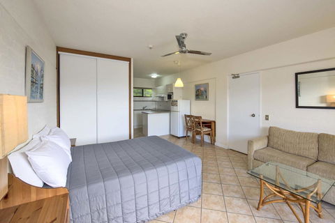 Anchorage On Straddie - Darwin Holiday 30