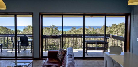 Anchorage On Straddie - Darwin Holiday 7