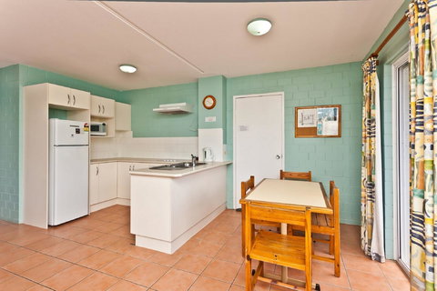 The Islander - Darwin Holiday 24