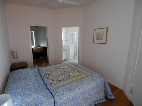 Keep House 1 - Darwin Holiday 16